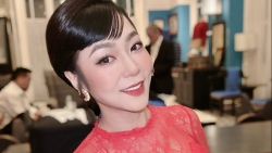 Hà Thanh Xuân mặc gợi cảm, trẻ trung sau sóng gió hôn nhân