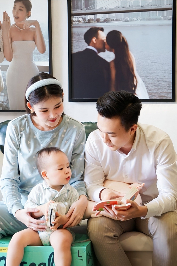 Hoa hậu từng gây tranh cãi có hôn nhân nhiều người ngưỡng mộ