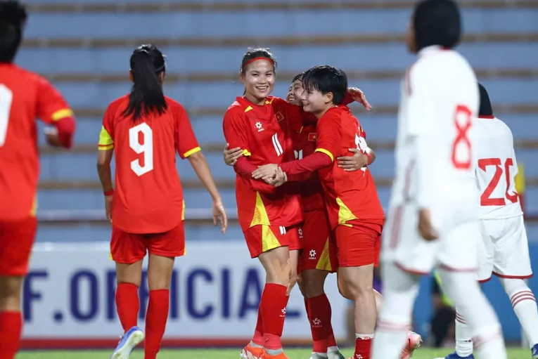 Thắng 6-0, đội tuyển nữ Việt Nam coi như giành vé Asian Cup