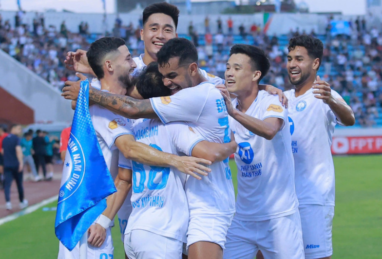 Thép Xanh Nam Định: "Đế chế" mới ở V-League!?