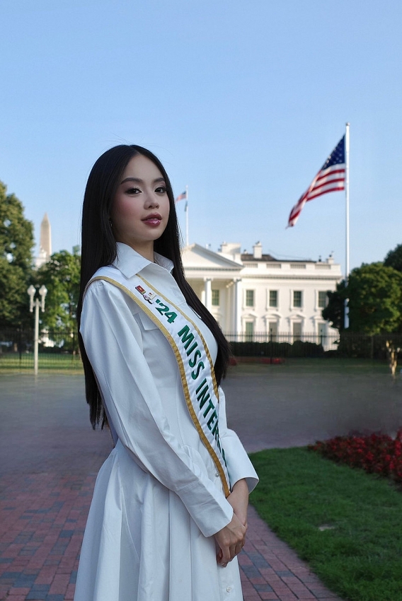 Hoa hậu Thanh Thủy gây ngỡ ngàng với diện mạo khác lạ