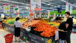 Doanh thu dịch vụ tiêu dùng và bán lẻ hàng hóa 6 tháng năm 2025 tăng 9,3%