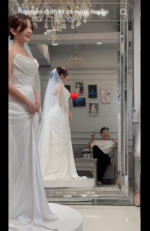 Ngọc Huyền lộ ảnh cưới bên Đình Tú, khoe cuộc sống hôn nhân