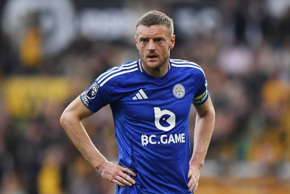 Man United nhắm 3 tiền đạo giá… 0 đồng