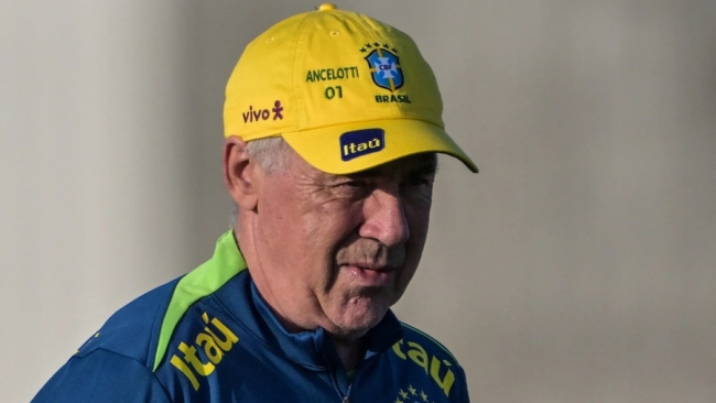 HLV Ancelotti lĩnh án tù