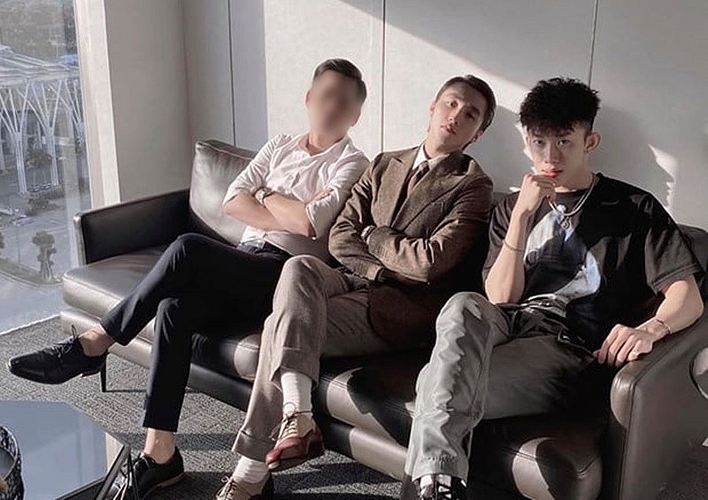 “Gà cưng” một thời của Sơn Tùng bị đồn hẹn hò Ngọc Thanh Tâm “Gà cưng” một thời của Sơn Tùng bị đồn hẹn hò Ngọc Thanh Tâm