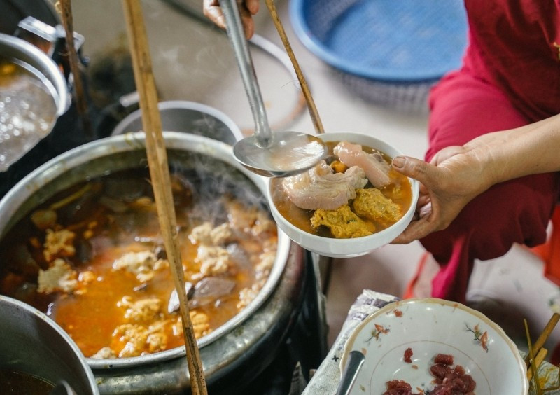 Bún bò Huế lên ngôi di sản, ăn ở đâu cho đúng chuẩn?