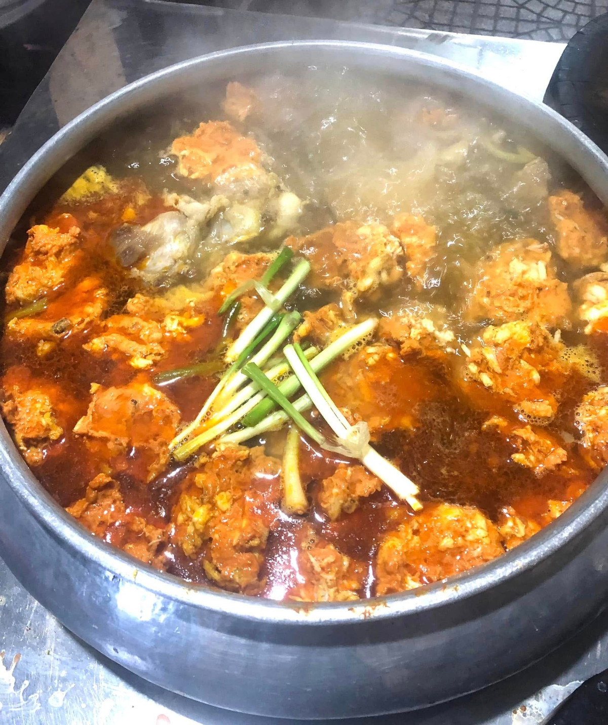 Bún bò Huế lên ngôi di sản, ăn ở đâu cho đúng chuẩn?