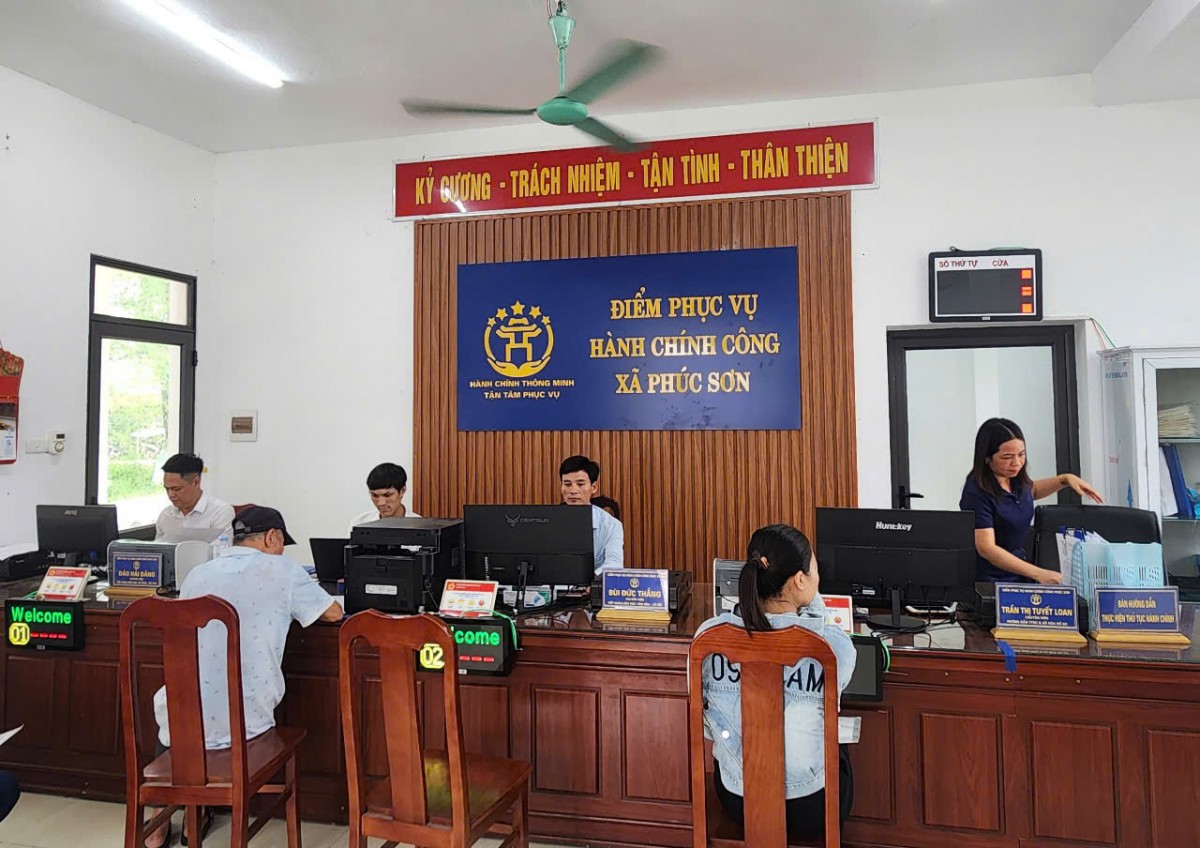 Chính phủ yêu cầu giải quyết chế độ cho cán bộ sau sắp xếp đơn vị hành chính