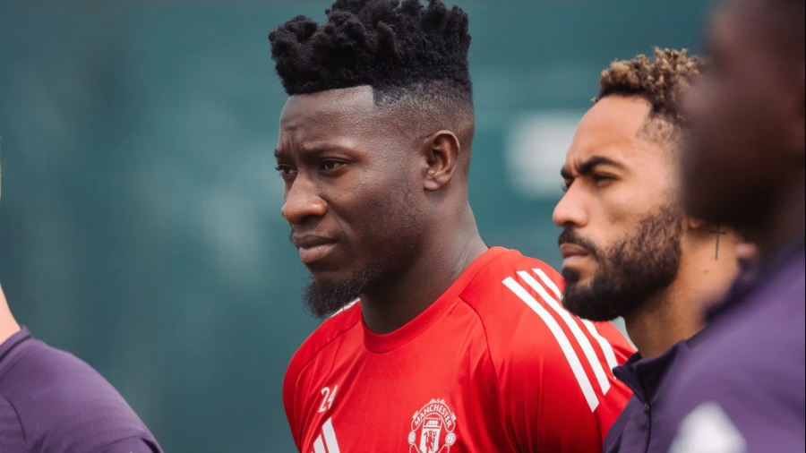 Thủ thành Onana khiến Man Utd tiến thoái lưỡng nan