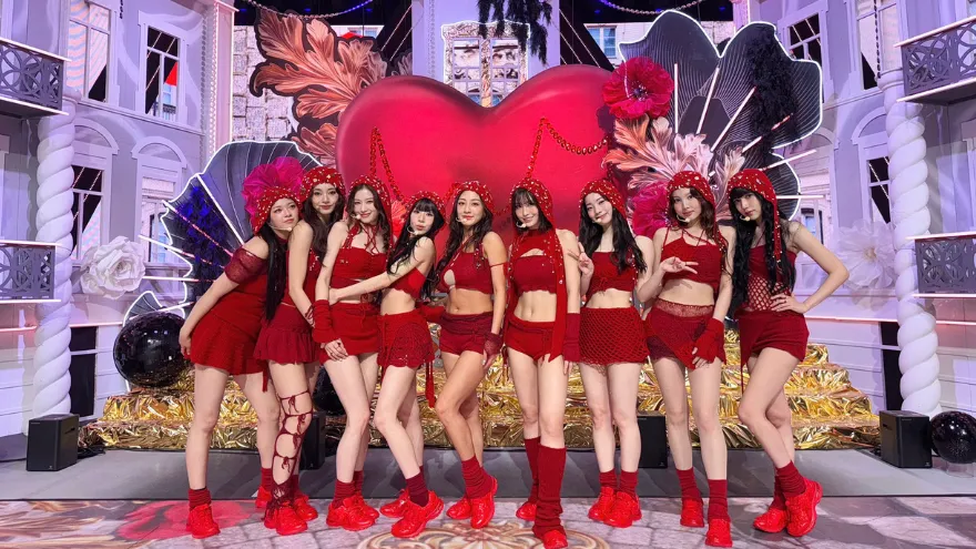 Blackpink và TWICE cạnh tranh ngầm sau màn tái xuất: Ai đang chiếm ưu thế?