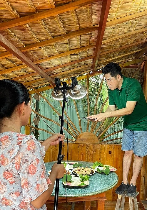 Tài tử Huỳnh Anh Tuấn trước khi bị đột quỵ
