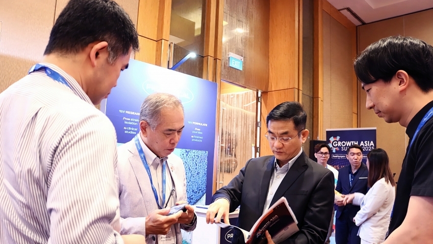 Đột phá dinh dưỡng 6 HMO từ Vinamilk Optimum liên tiếp tạo ấn tượng tại sân chơi quốc tế