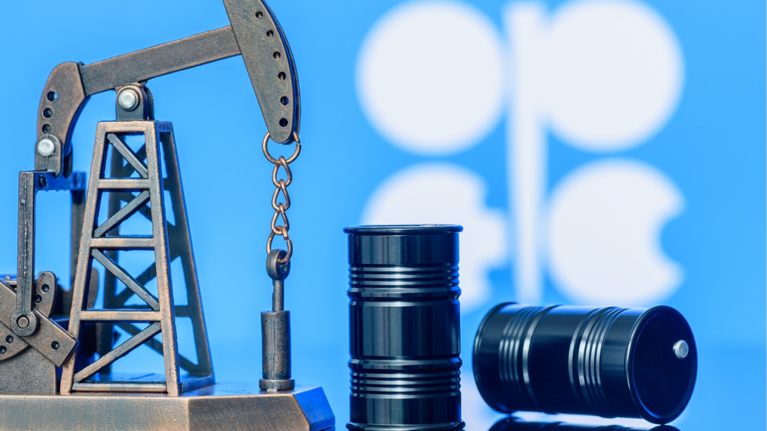 Chuyển dịch năng lượng: Hệ quả khi OPEC+ tăng sản lượng dầu mỏ