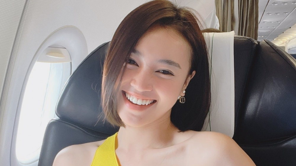 Lan Ngọc “lột xác” với tóc ngắn, netizen khen nhan sắc thăng hạng