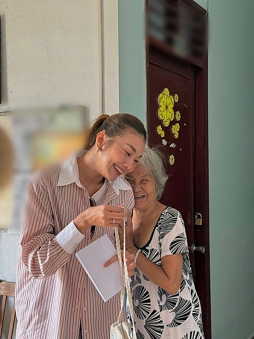 Siêu mẫu Thanh Hằng ra sao sau khi kết hôn?