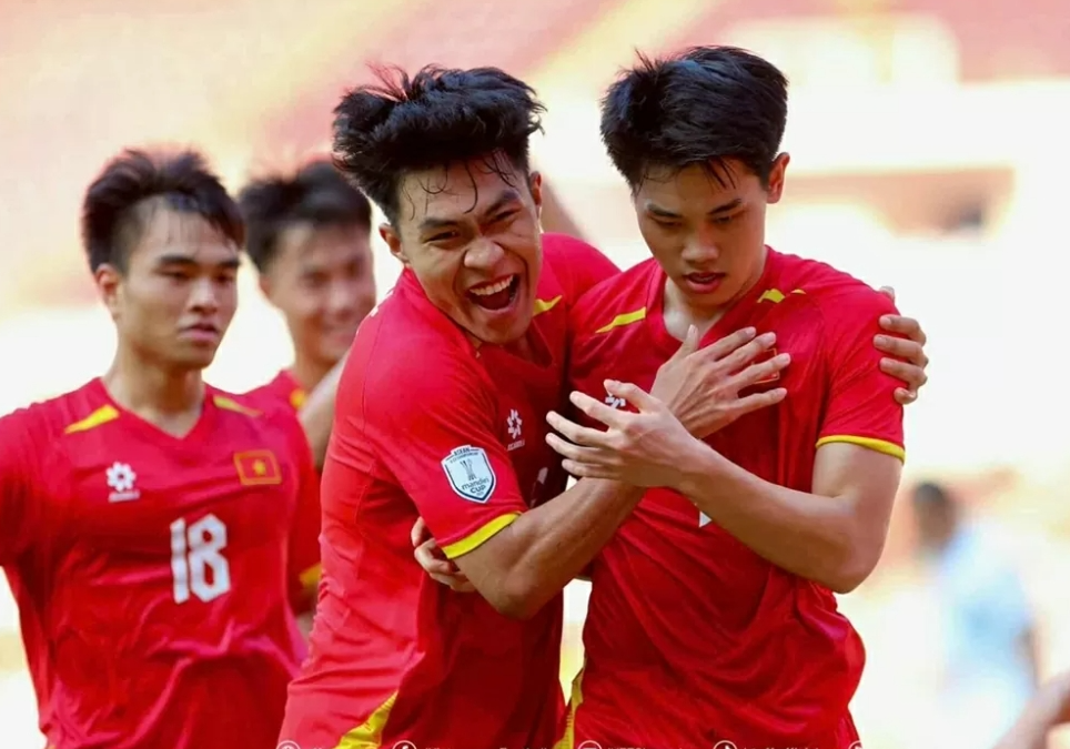 Thắng ngược dòng, U23 Việt Nam đoạt vé vào chung kết giải Đông Nam Á 2025