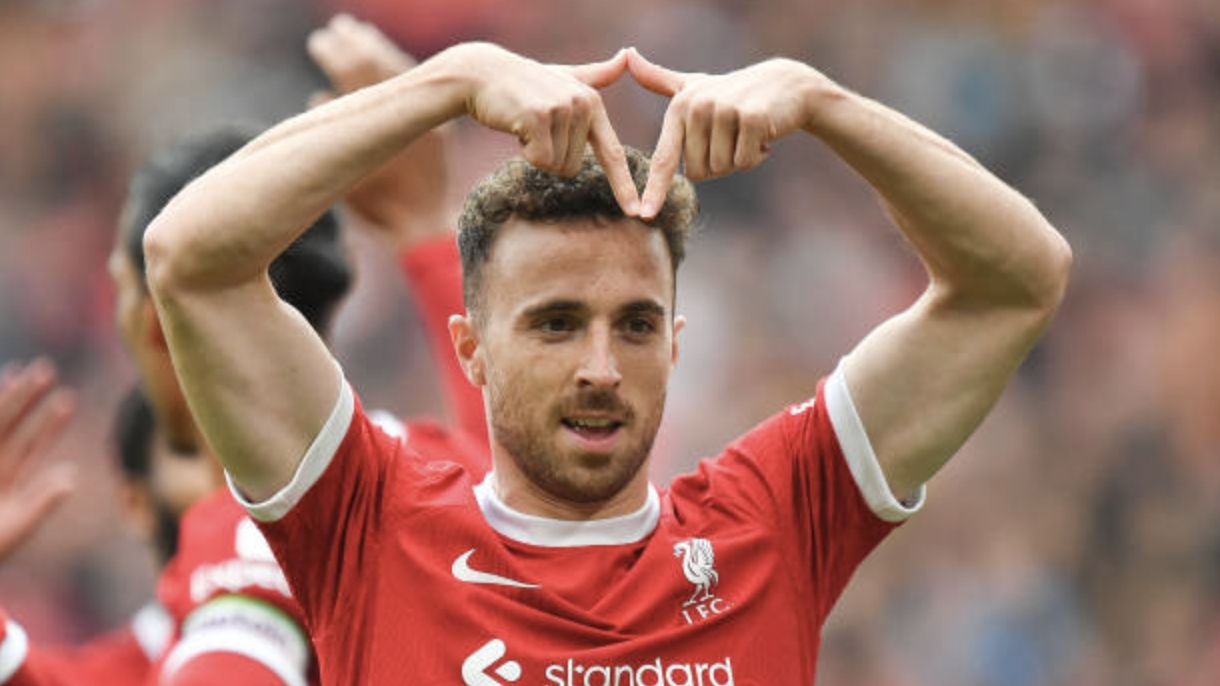 Liverpool dựng tượng vĩnh viễn tri ân Diogo Jota