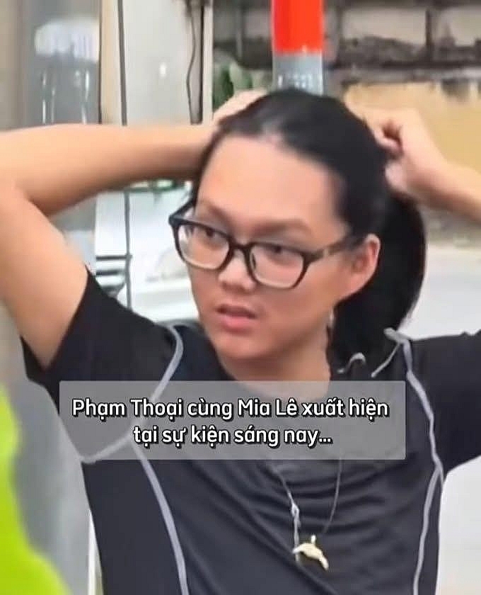 Phạm Thoại xuất hiện tiều tụy sau ồn ào sao kê Phạm Thoại xuất hiện tiều tụy sau ồn ào sao kê