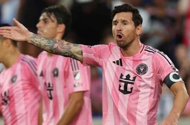 Sao Saudi Pro League muốn thi đấu cùng Messi