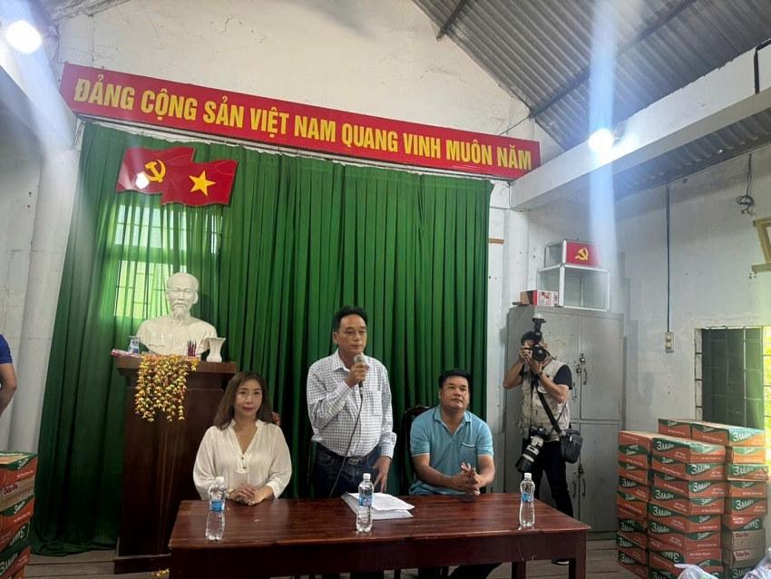 Trao yêu thương, lan tỏa trách nhiệm cộng đồng, chung tay chăm lo người dân có hoàn cảnh khó khăn tại Buôn Đôn