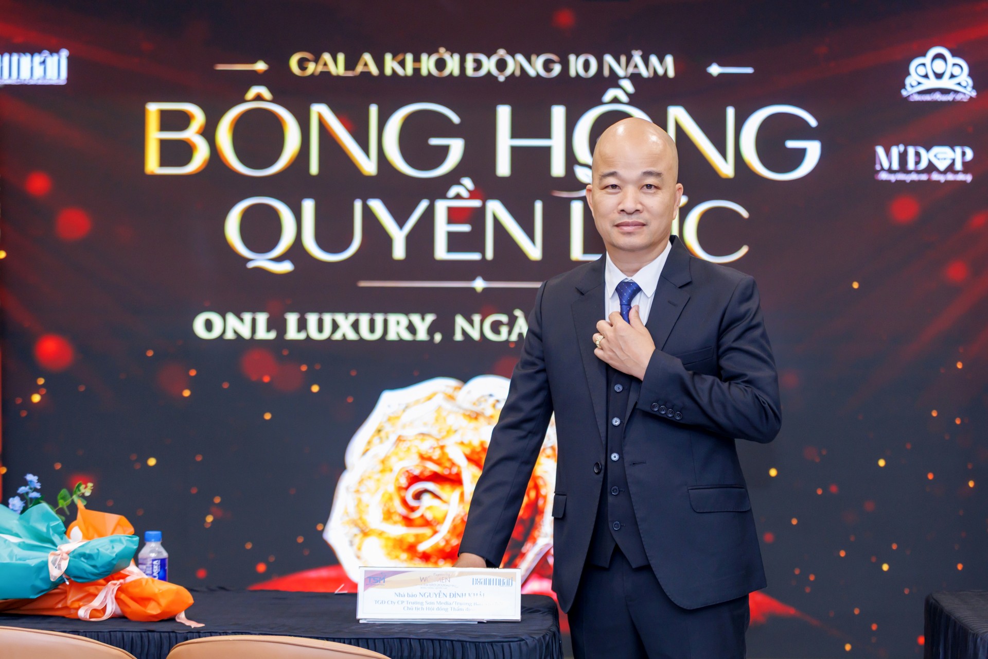 Trường Sơn Media bổ nhiệm Tổng Giám đốc mới, chính thức khởi động hành trình 10 năm “Bông hồng Quyền lực 2026” Trường Sơn Media bổ nhiệm Tổng Giám đốc mới, chính thức khởi động hành trình 10 năm “Bông hồng Quyền lực 2026”