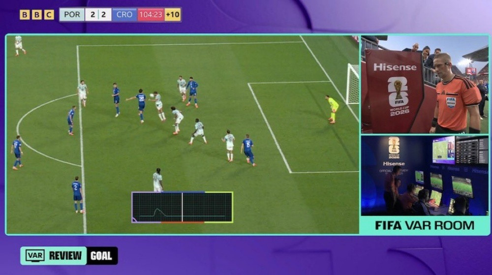 Ibrahimovic công kích VAR: Trọng tài đang làm mọi cách để Ronaldo vô địch World Cup Ibrahimovic công kích VAR: Trọng tài đang làm mọi cách để Ronaldo vô địch World Cup