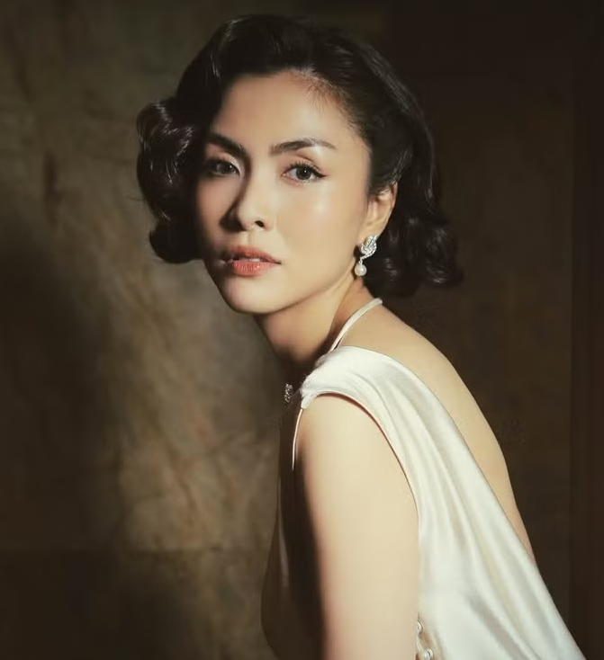 Cuộc sống của "ngọc nữ" Tăng Thanh Hà trước khi tái xuất với vai diễn "Nam Phương Hoàng Hậu"