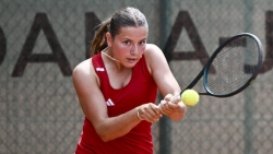 Tài năng trẻ Ida Wobker bị xử thua tại Wimbledon 2026 sau sự cố ném vợt
