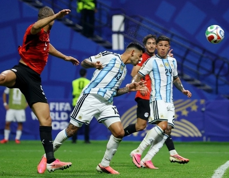 Chỉ có thể là Lionel Messi