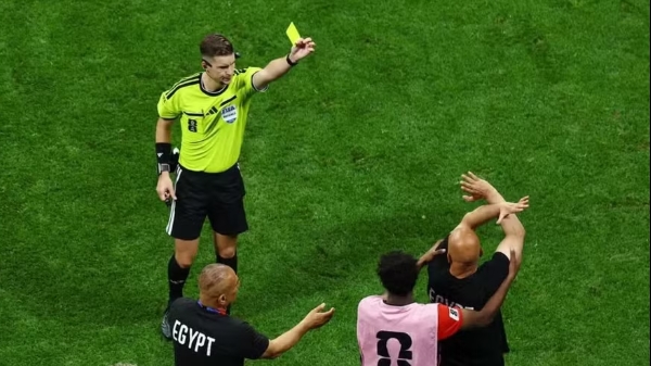 HLV Ai Cập giận dữ chỉ trích trọng tài và FIFA thiên vị Argentina