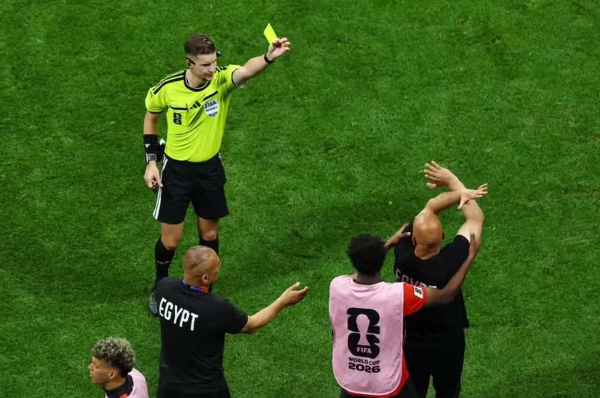 HLV Ai Cập giận dữ chỉ trích trọng tài và FIFA thiên vị Argentina