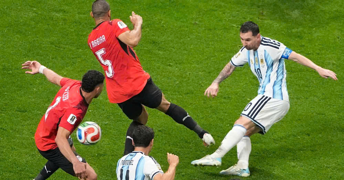 Chỉ có thể là Lionel Messi