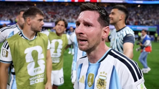 Messi tiết lộ lý do bật khóc sau trận thắng Ai Cập