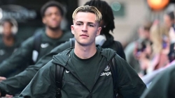 Chelsea gia hạn đến năm 2032 và để Jesse Derry sang Sporting Lisbon