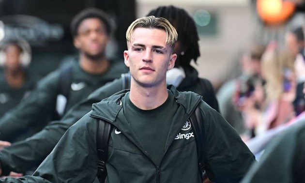 Chelsea gia hạn đến năm 2032 và để Jesse Derry sang Sporting Lisbon Chelsea gia hạn đến năm 2032 và để Jesse Derry sang Sporting Lisbon
