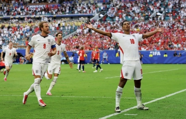 Na Uy thua Anh 2-1, nhưng lịch sử gọi tên cả hai