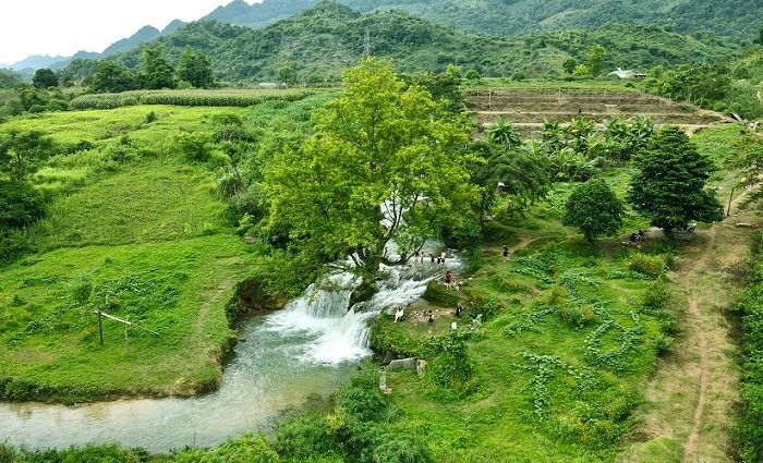 Gợi ý những điểm đến mát mẻ giúp "tránh nắng" tháng 7