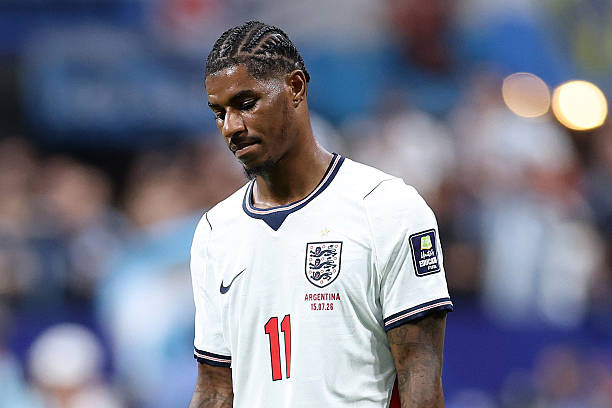 Marcus Rashford ở lại Manchester United: Canh bạc giữa bế tắc tài chính và hy vọng hồi sinh