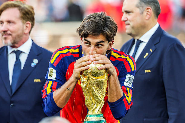 Arsenal nhắm Ferran Torres: Cú hích chiến thuật cho tham vọng vô địch Premier League