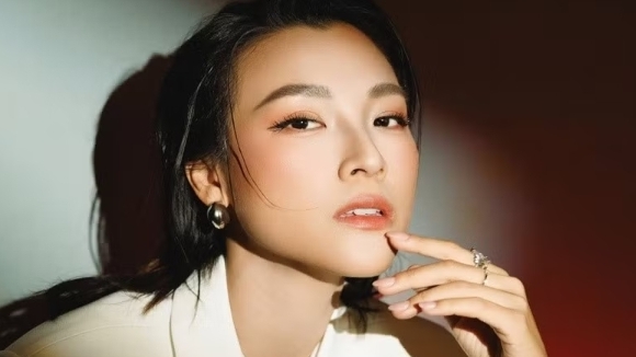 Cuộc sống hiện tại của Hoàng Oanh sau 4 năm ly hôn