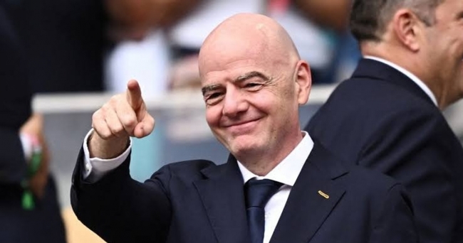 Quan chức châu Âu đầu tiên công khai ủng hộ kế hoạch bán cổ phần World Cup của FIFA