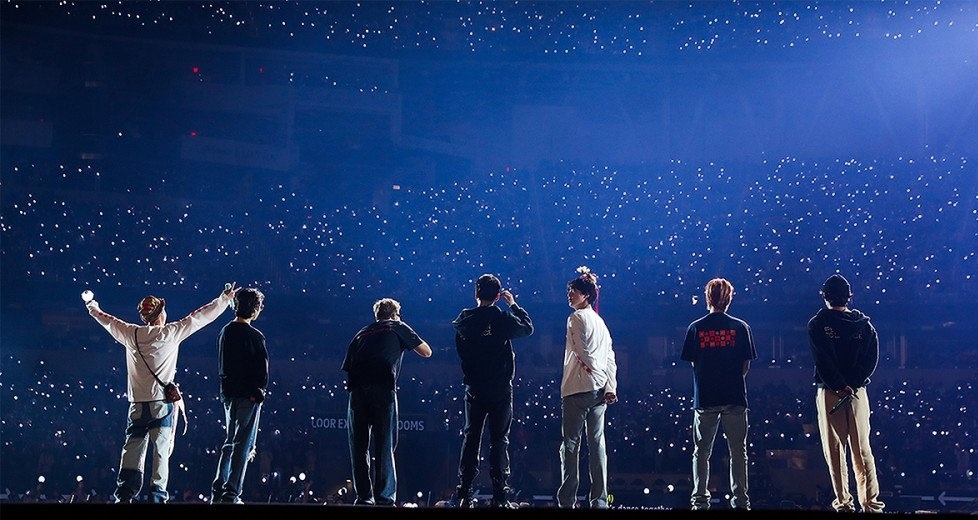 Sao Hàn hôm nay 10/8: BTS sẽ tổ chức concert toàn cầu lớn nhất trong lịch sử tại Busan