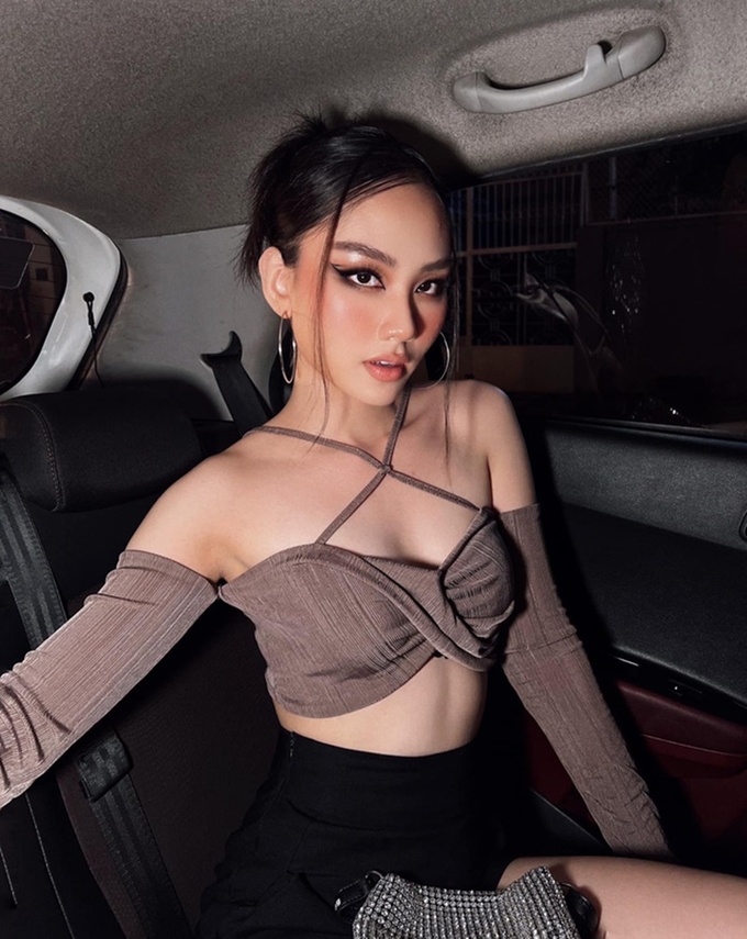 Gu thời trang đời thường trẻ trung, gợi cảm của Tân Hoa hậu Huỳnh Nguyễn Mai Phương