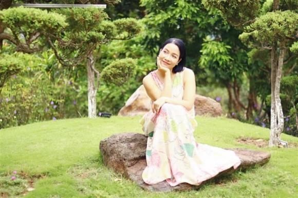 Sao Việt hôm nay 18/8: Hoa hậu Thùy Tiên khoe sắc với tóc mái cực lạ