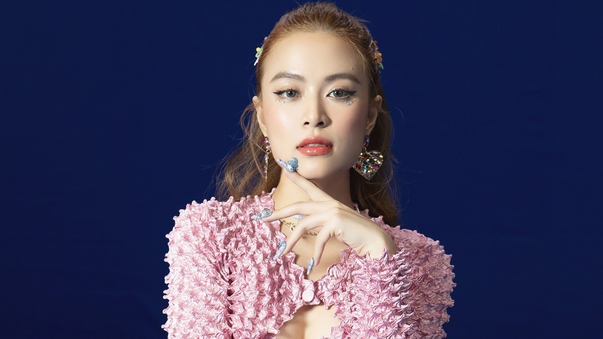 Giới ca sĩ Việt kiếm tiền như thế nào
