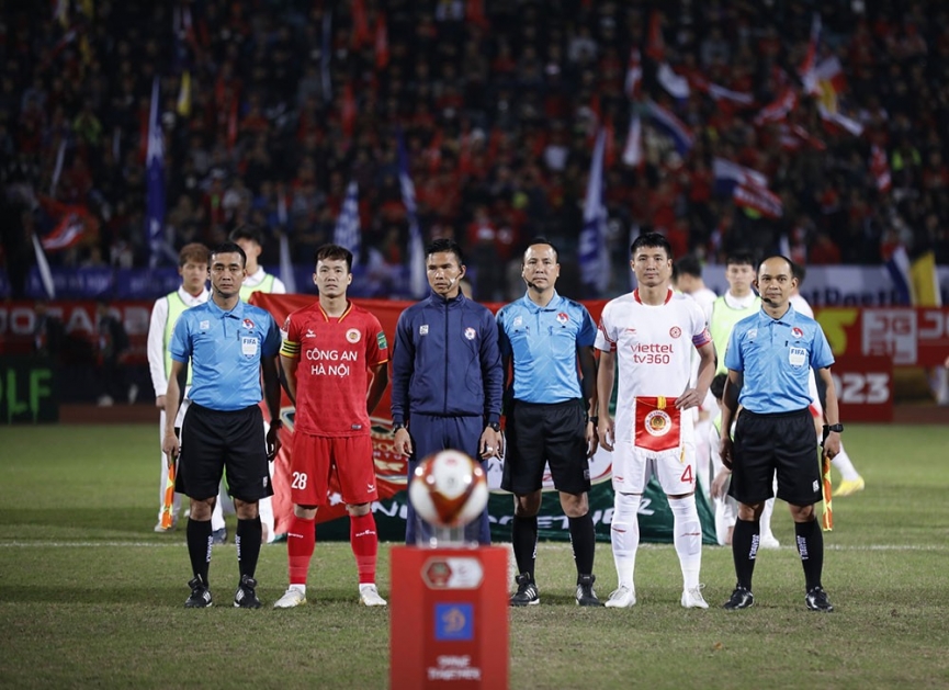 VAR xuất hiện ở trận quyết định chức vô địch V.League 2023