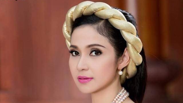Cuộc sống của "Người đẹp Tây Đô" Việt Trinh sau 1 năm tuyên bố giải nghệ