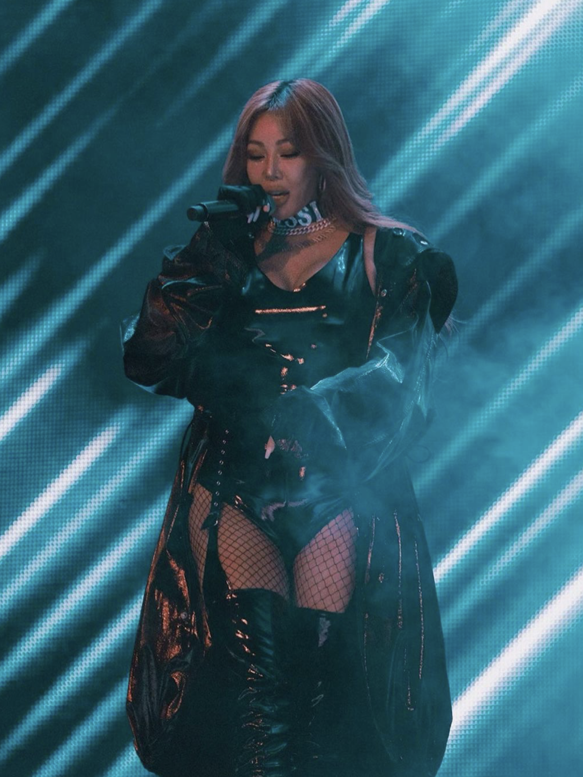"Chị đại Kpop" Jessi đến Việt Nam biểu diễn "Chị đại Kpop" Jessi đến Việt Nam biểu diễn