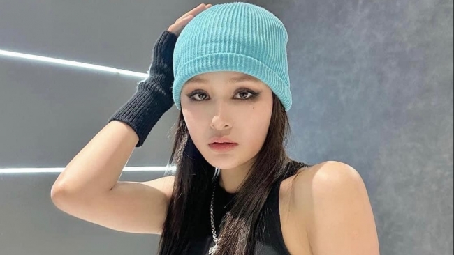 Ca sĩ Hiền Hồ bị ghẻ lạnh ngày trở lại